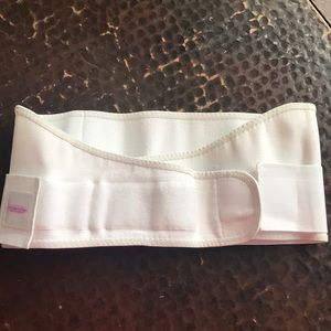 Maternity belly support belt